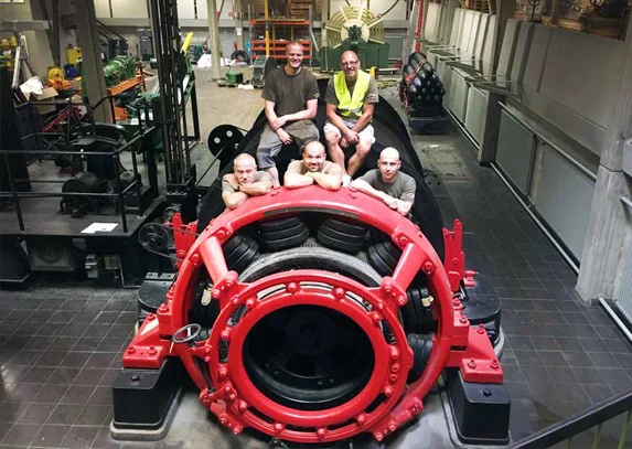 Transporting a machine